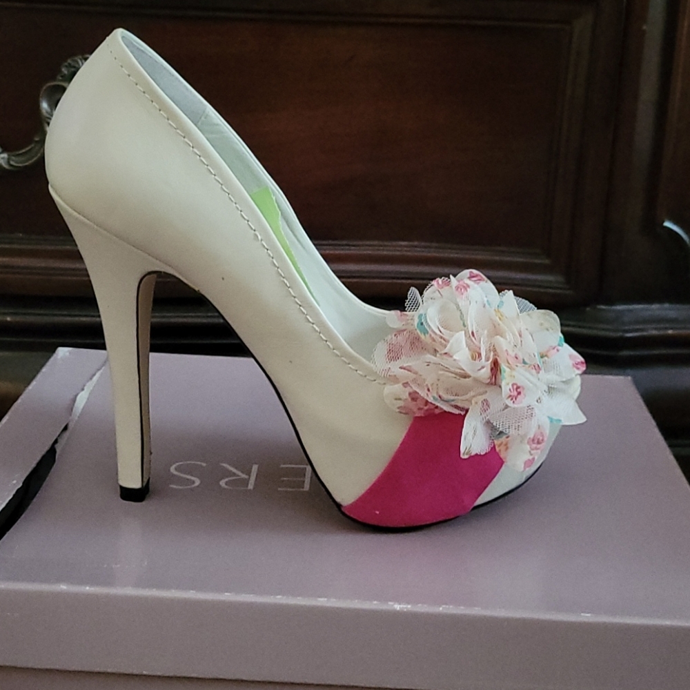 Size8